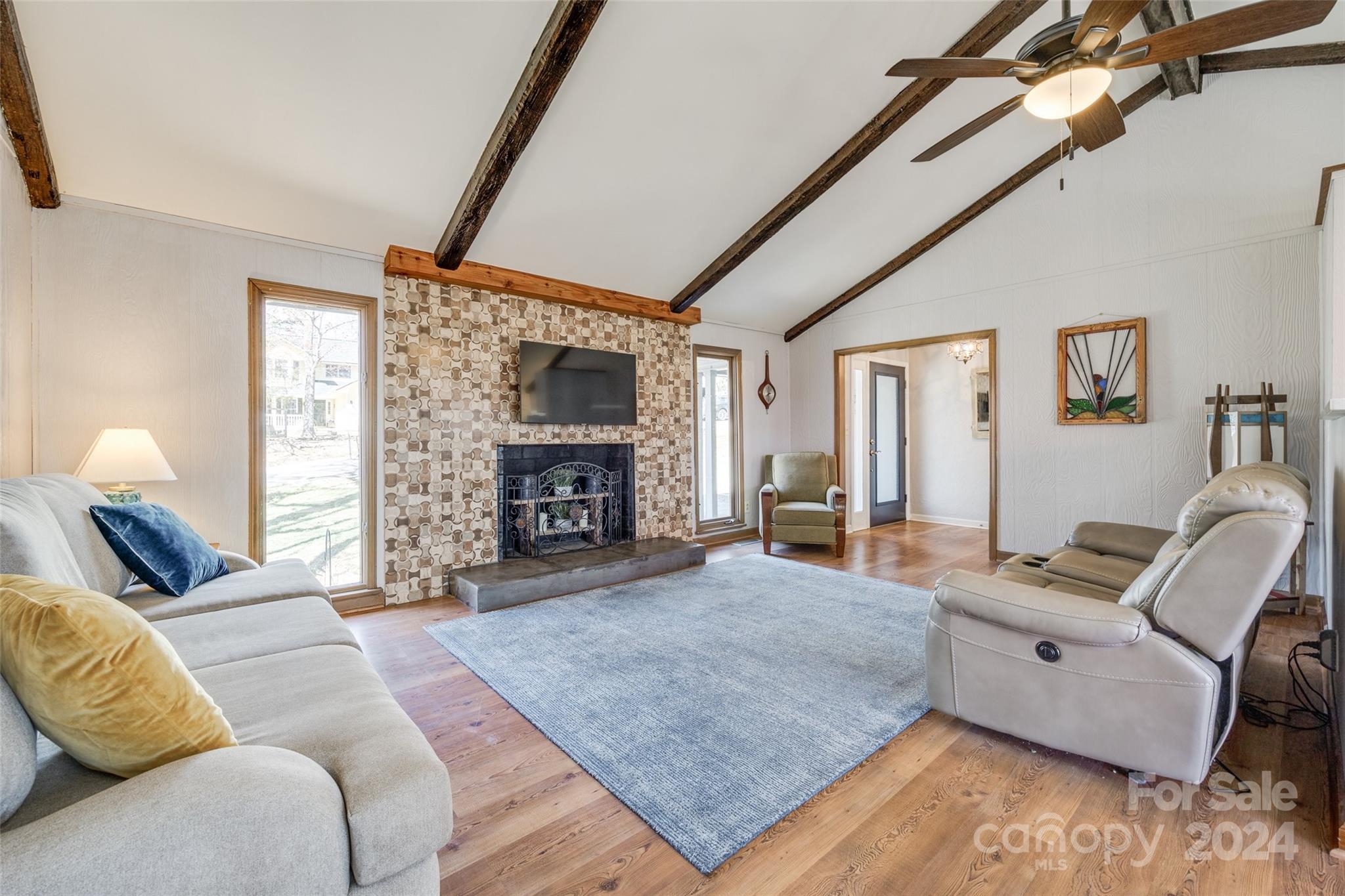 Tega Cay - Residential