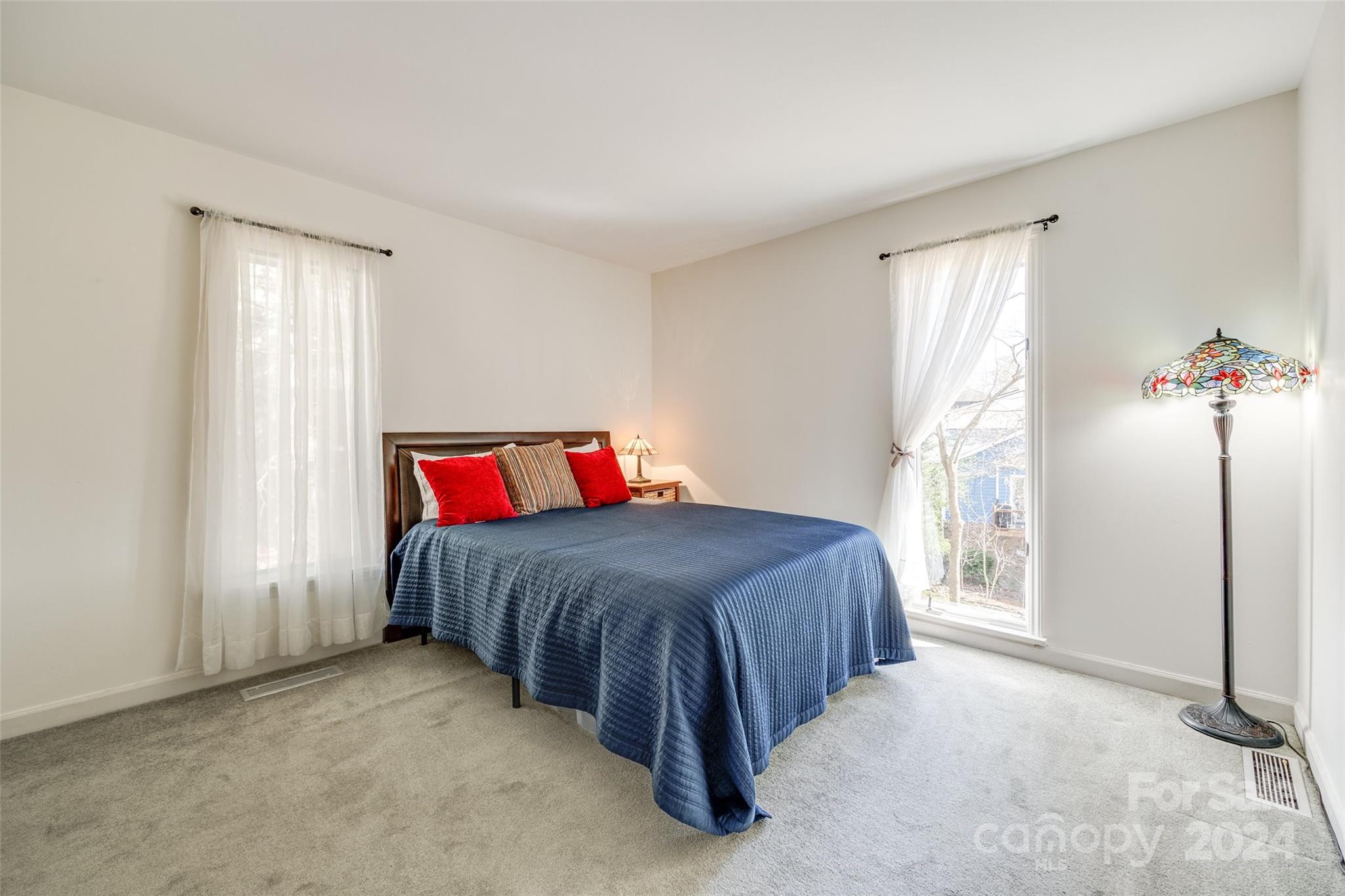 Tega Cay - Residential