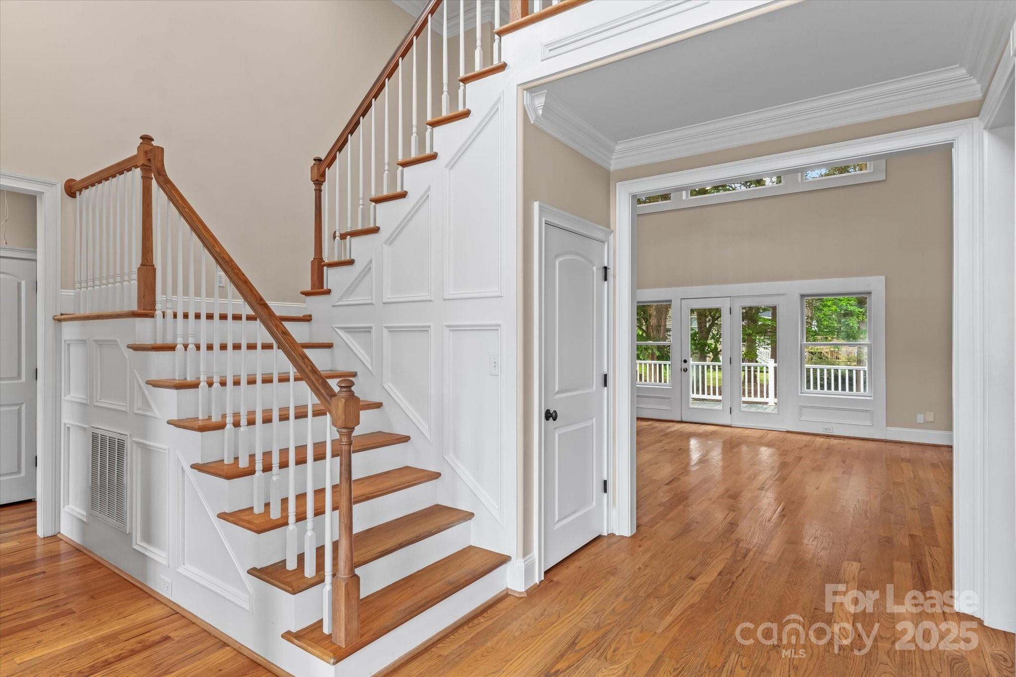 Paramount Shores - Residential Lease