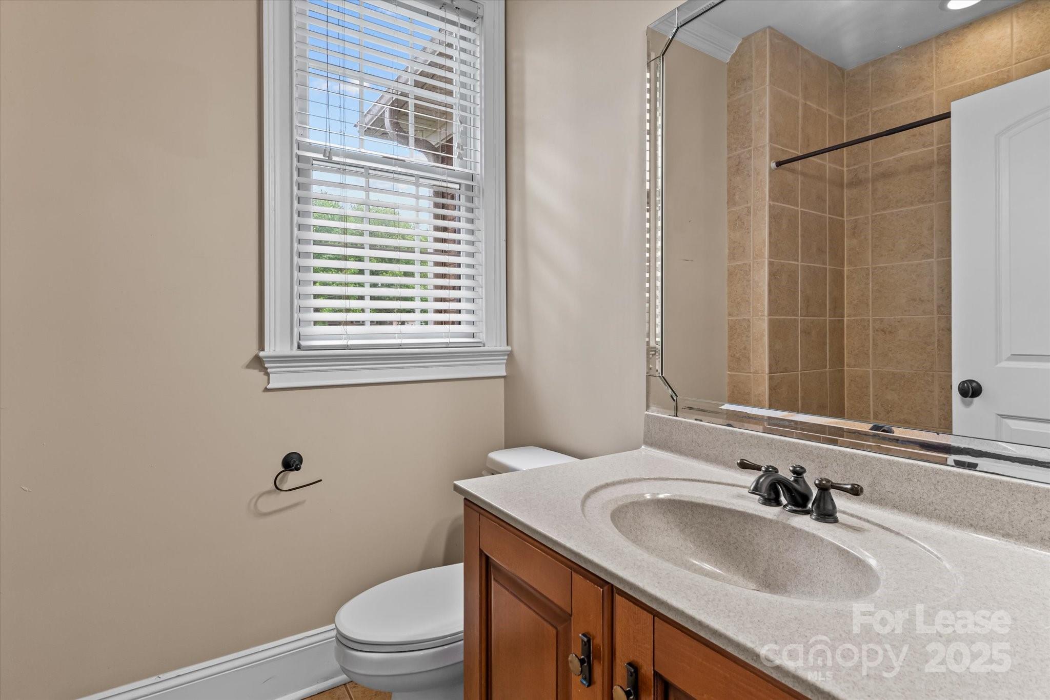 Paramount Shores - Residential Lease