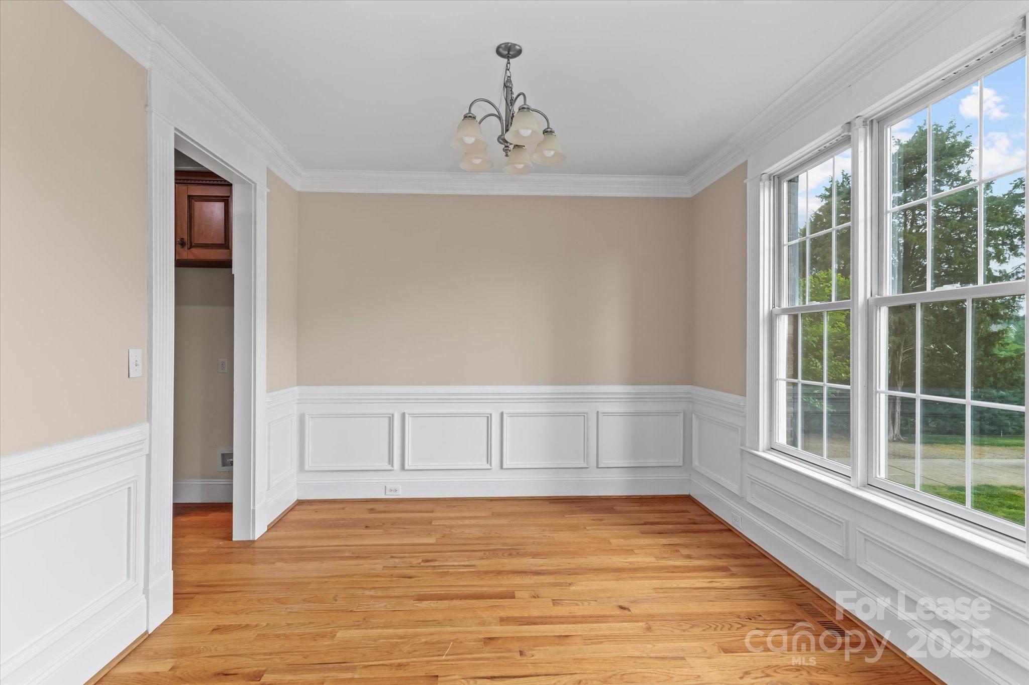 Paramount Shores - Residential Lease