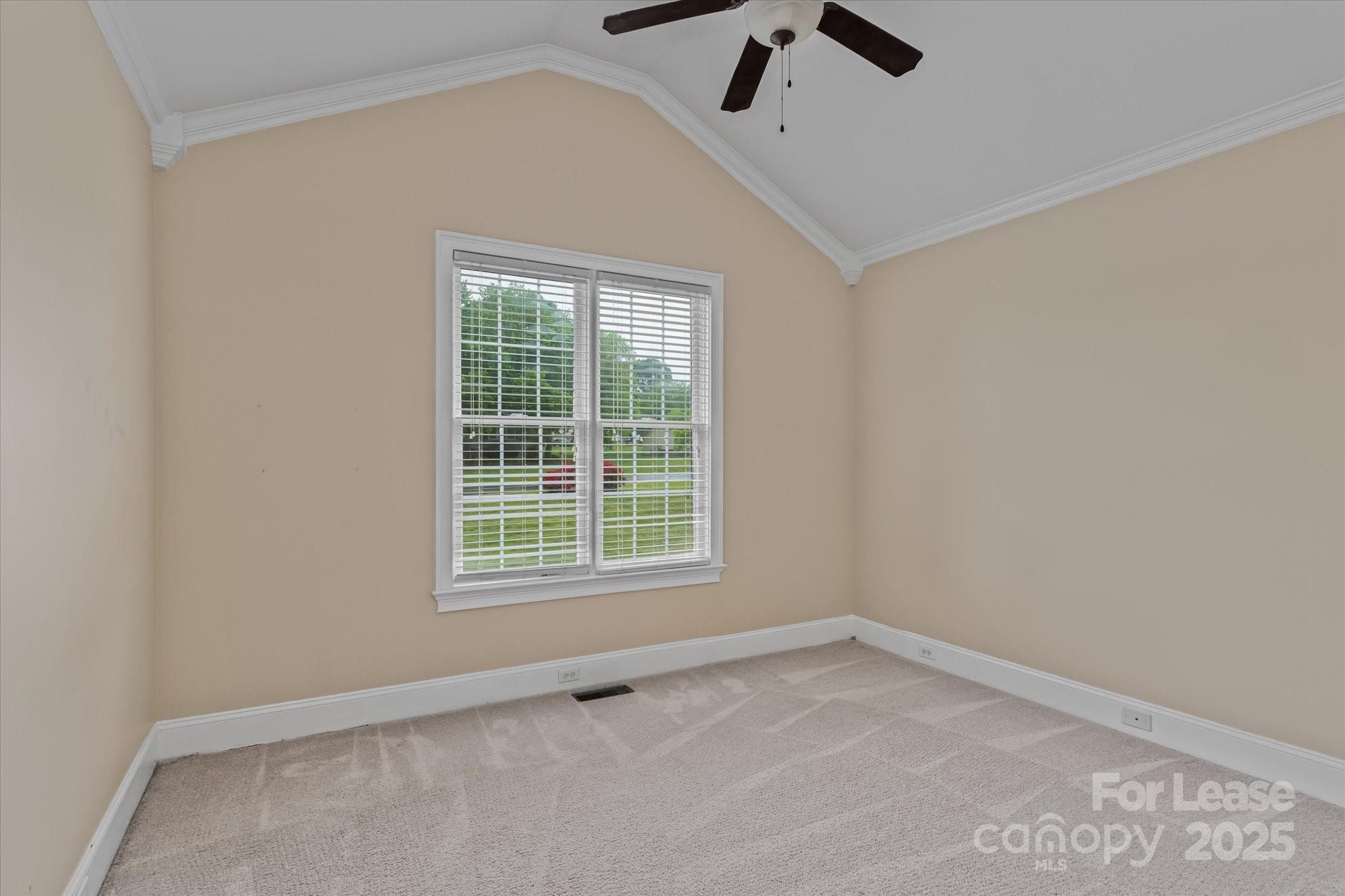 Paramount Shores - Residential Lease