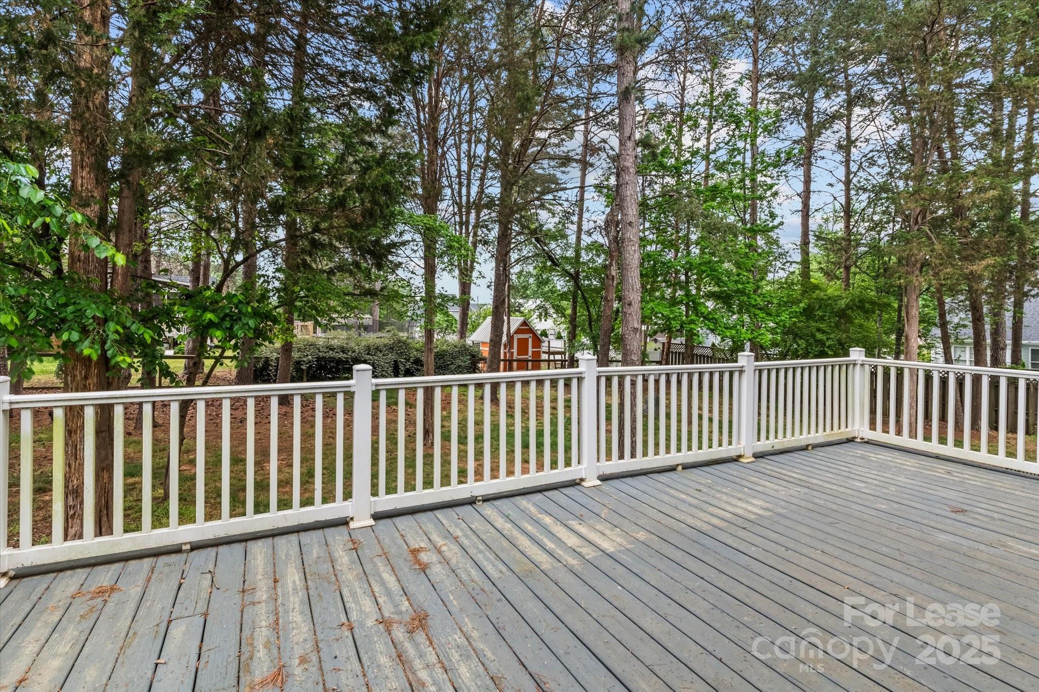 Paramount Shores - Residential Lease