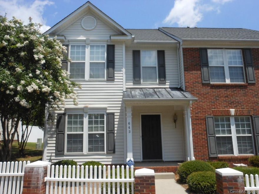 Spotless 2 bedroom 1.5 bath town home in the sought after Manchester Village community. Very clean! Home features eat in kitchen with breakfast bar and spacious living room. Second floor has two spacious bedrooms. Community pool! Walk to dining, shopping and minutes from I77. Be in Charlotte in minutes. Homes in this community don't list long, hurry to make it yours.