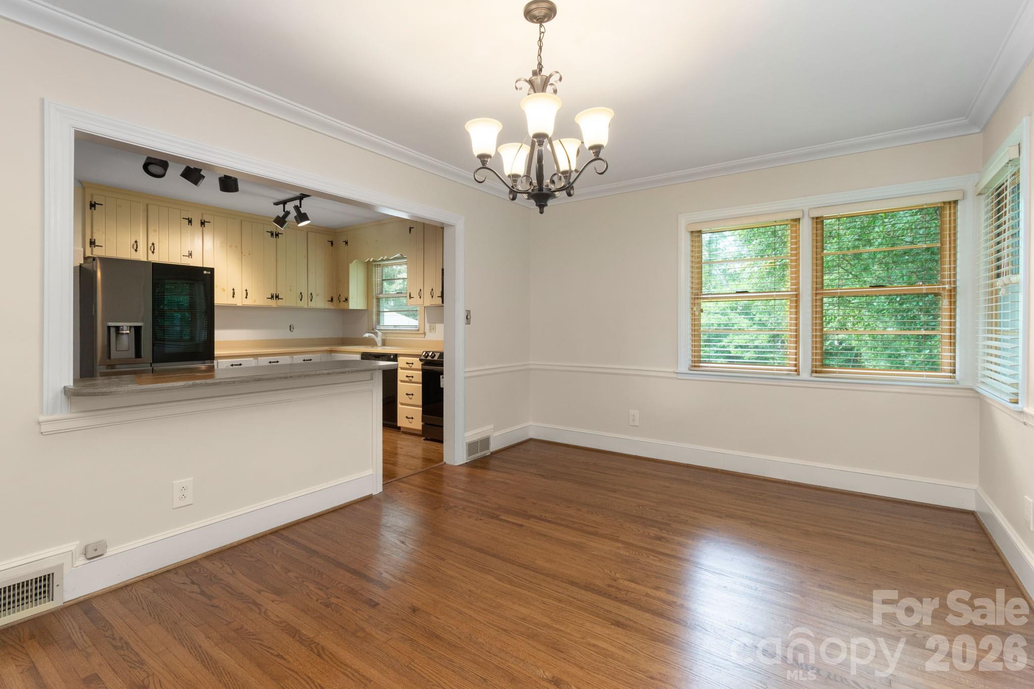 4215 Chelmsford Road