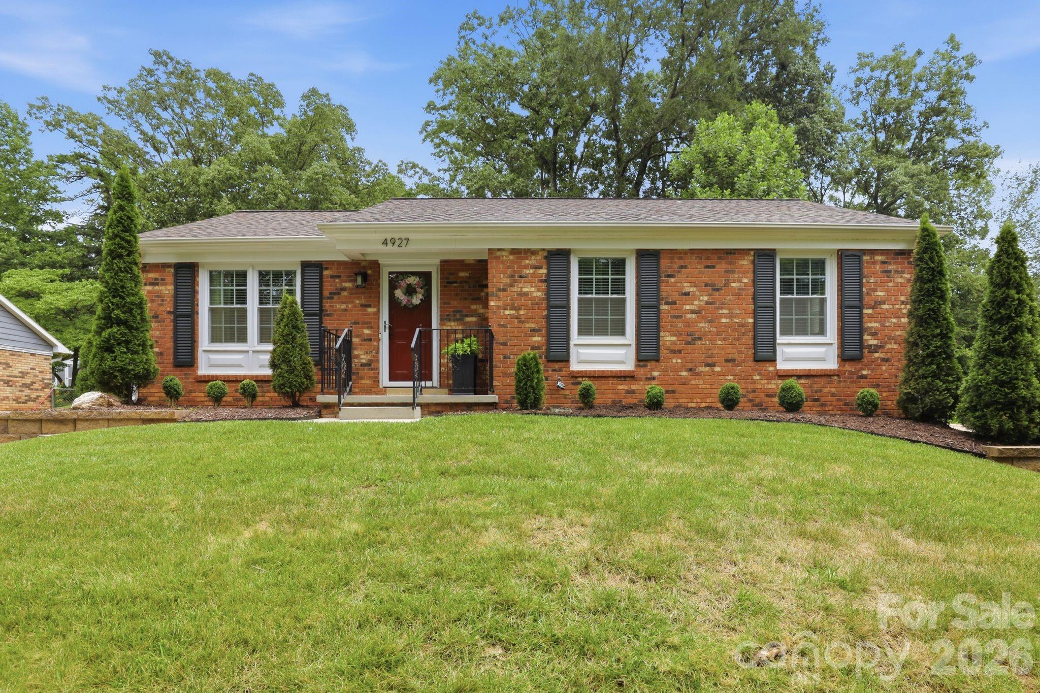 4927 Farm Pond Lane
