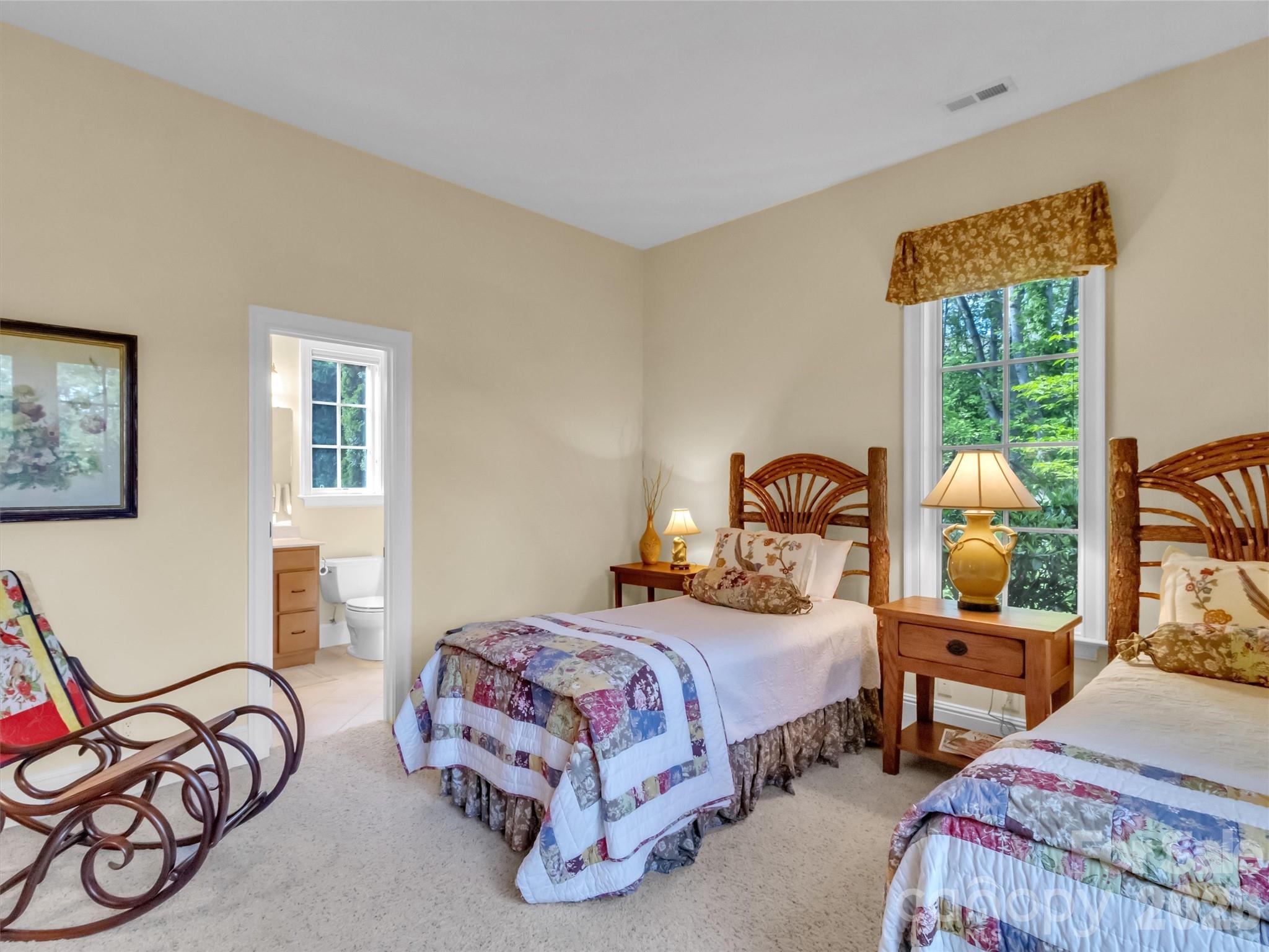 Laurel Ridge Country Club - Residential