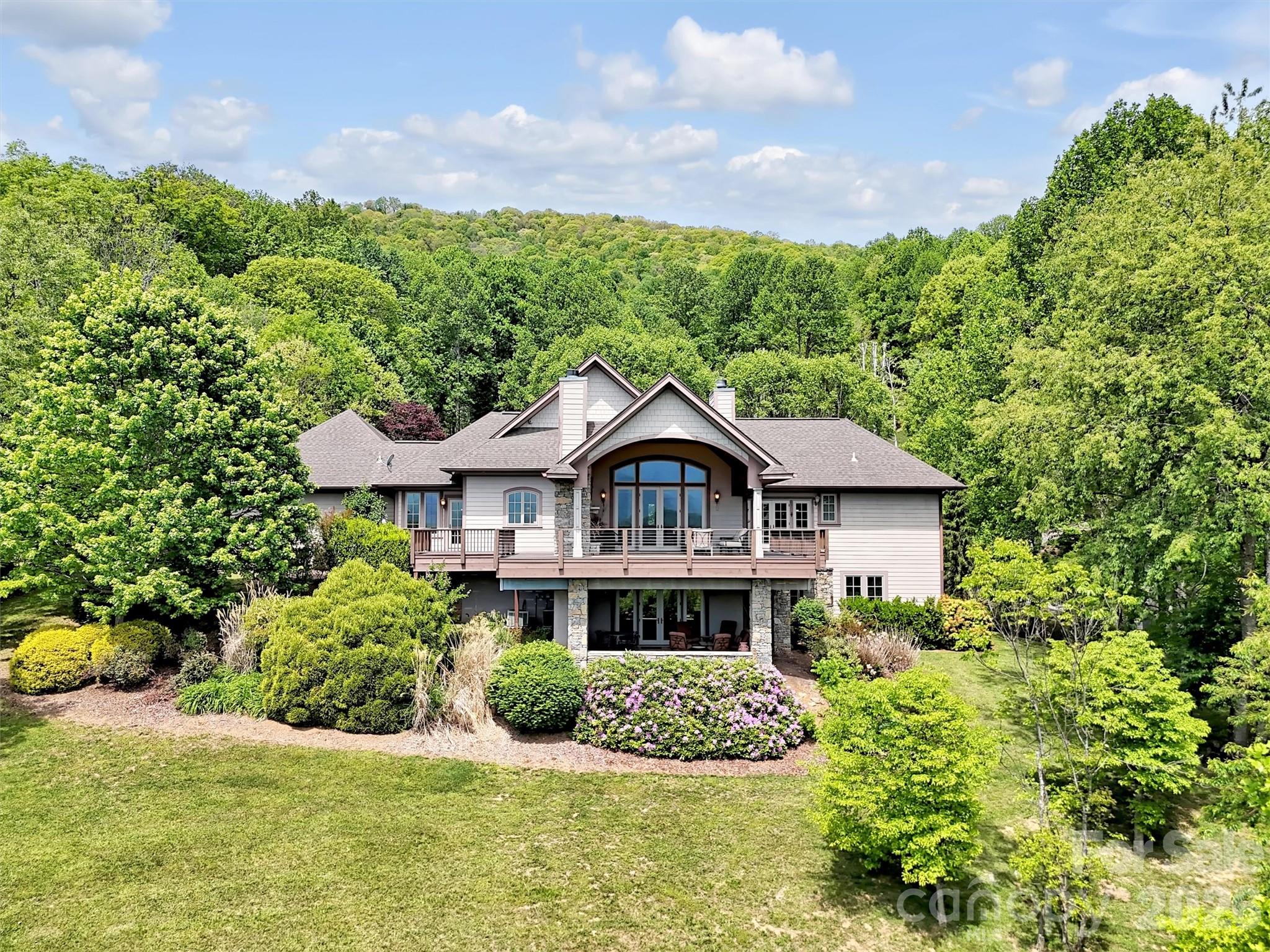 Laurel Ridge Country Club - Residential