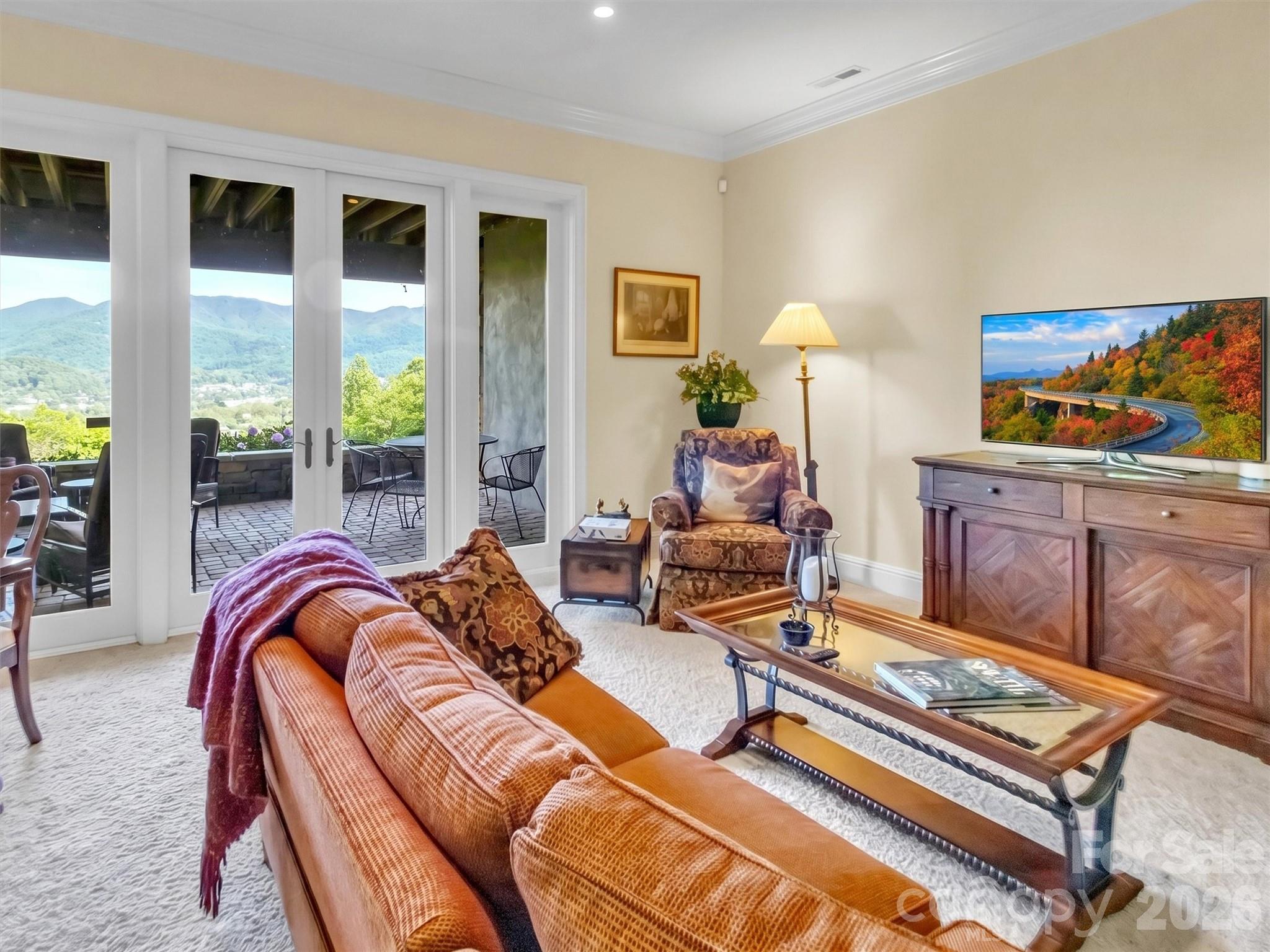 Laurel Ridge Country Club - Residential
