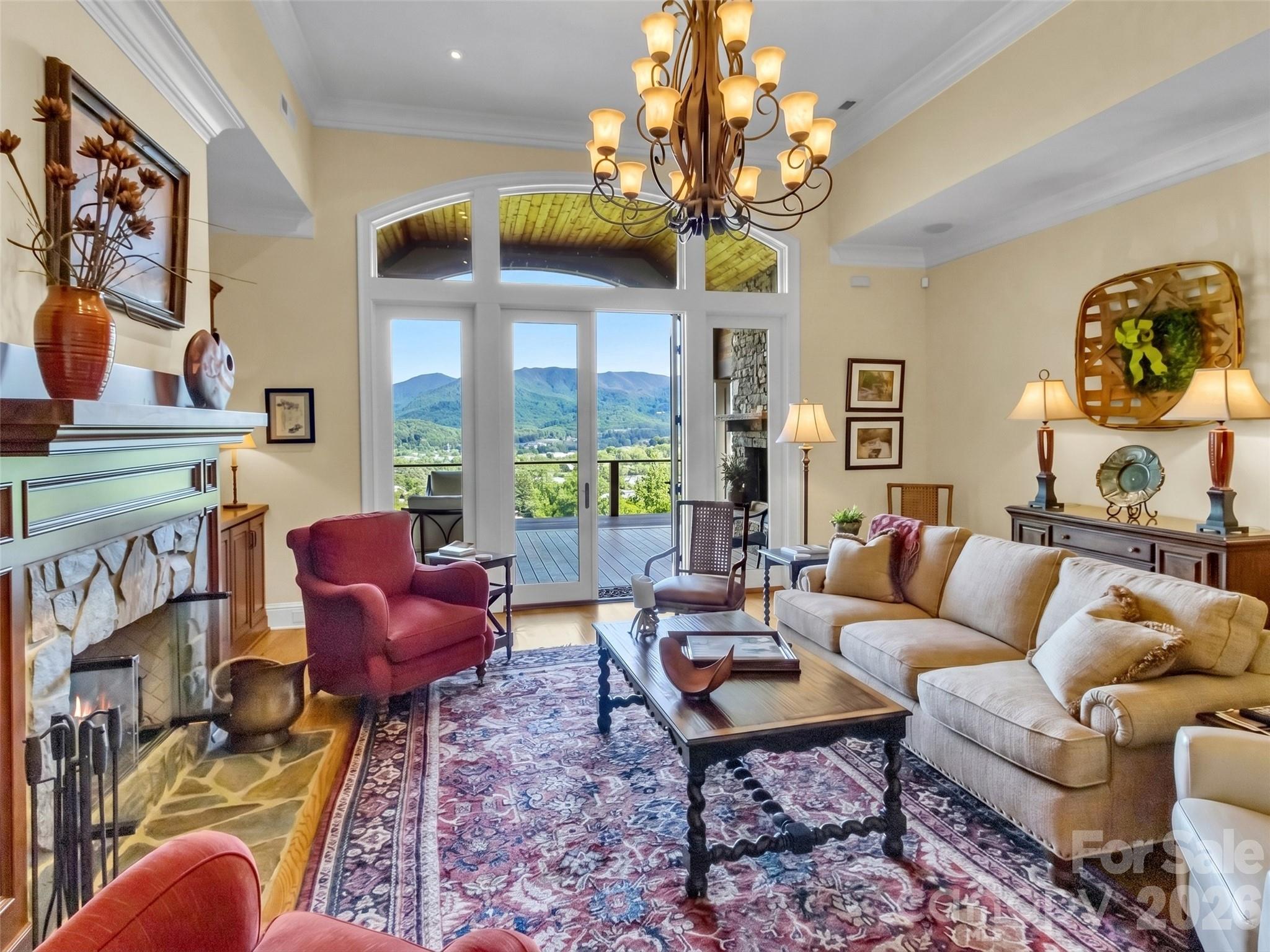 Laurel Ridge Country Club - Residential