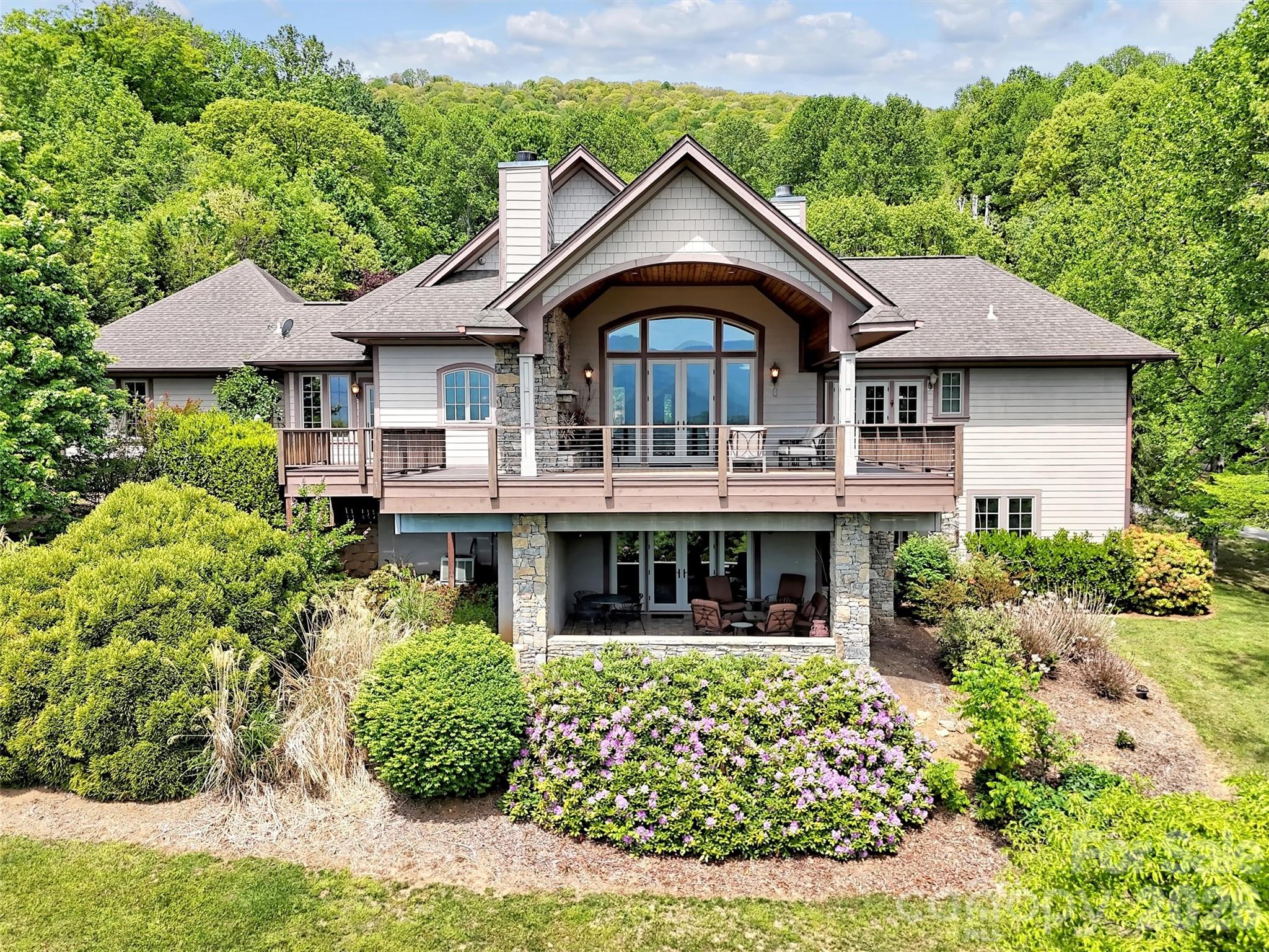 149 Cardinal Lane