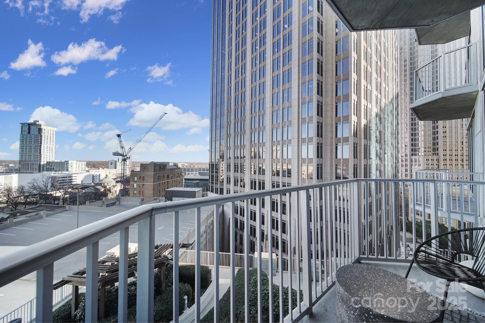 Avenue Condominiums - Residential