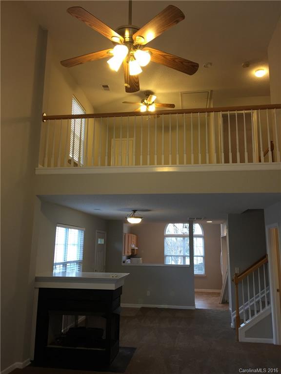 Old stone crossing - Residential