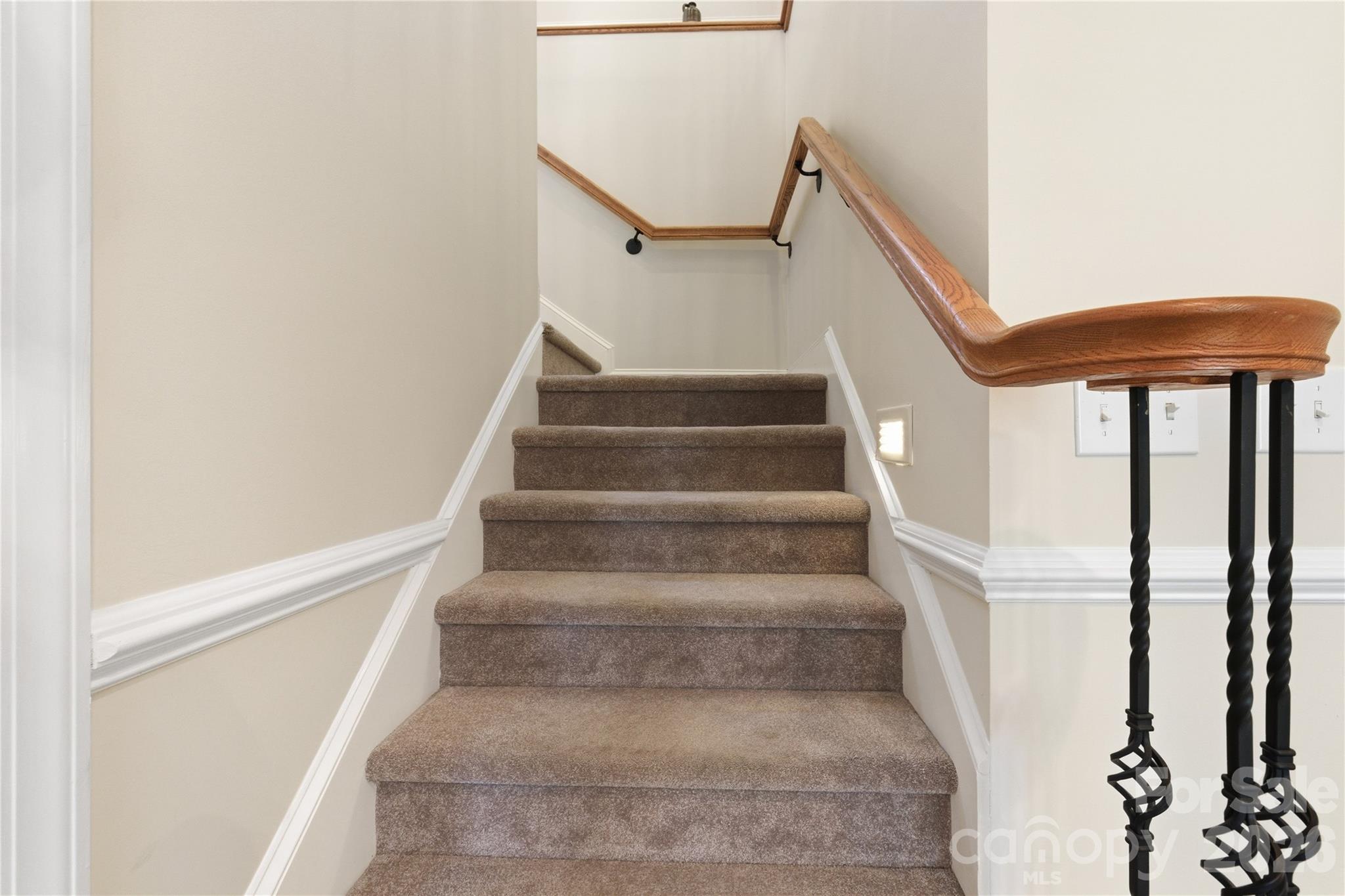 Vista At The Riverbank - Residential