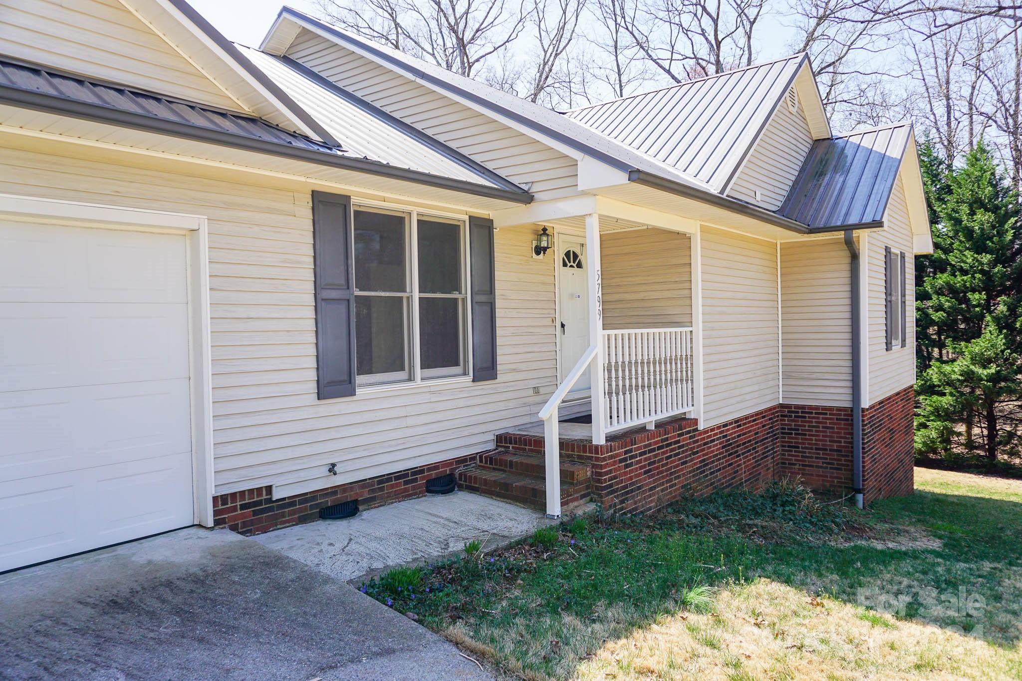 Catawba Co Board Of Education - Residential
