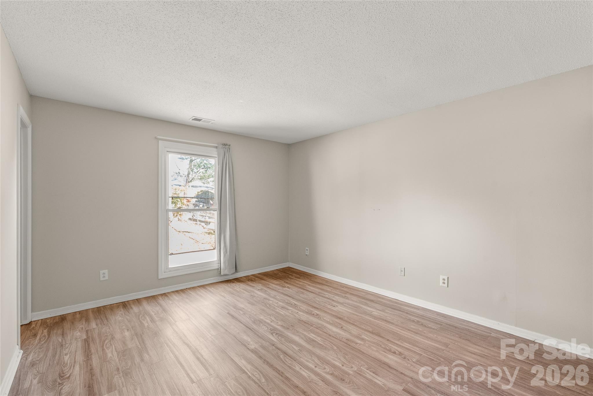 Eastwoods - Residential