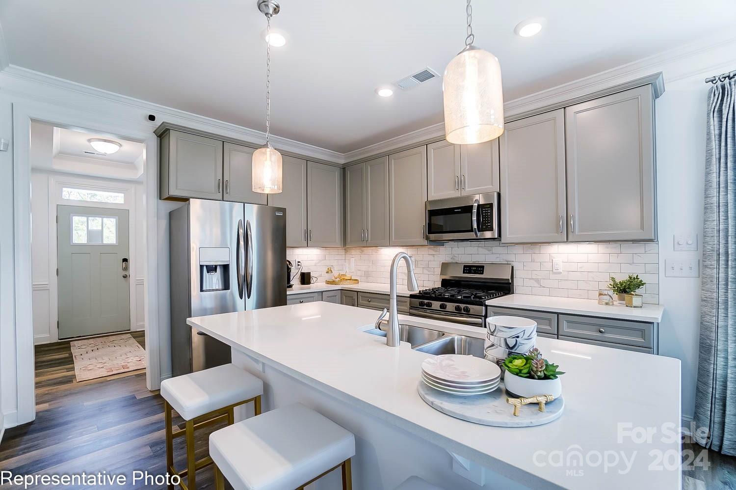 Harrisburg Village - Residential