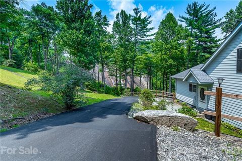 A home in Lake Toxaway