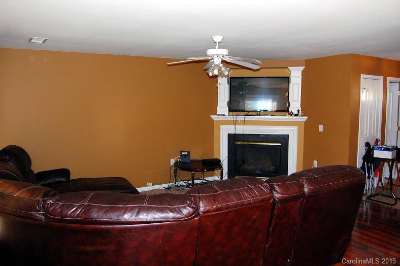 Kingstree - Residential Lease