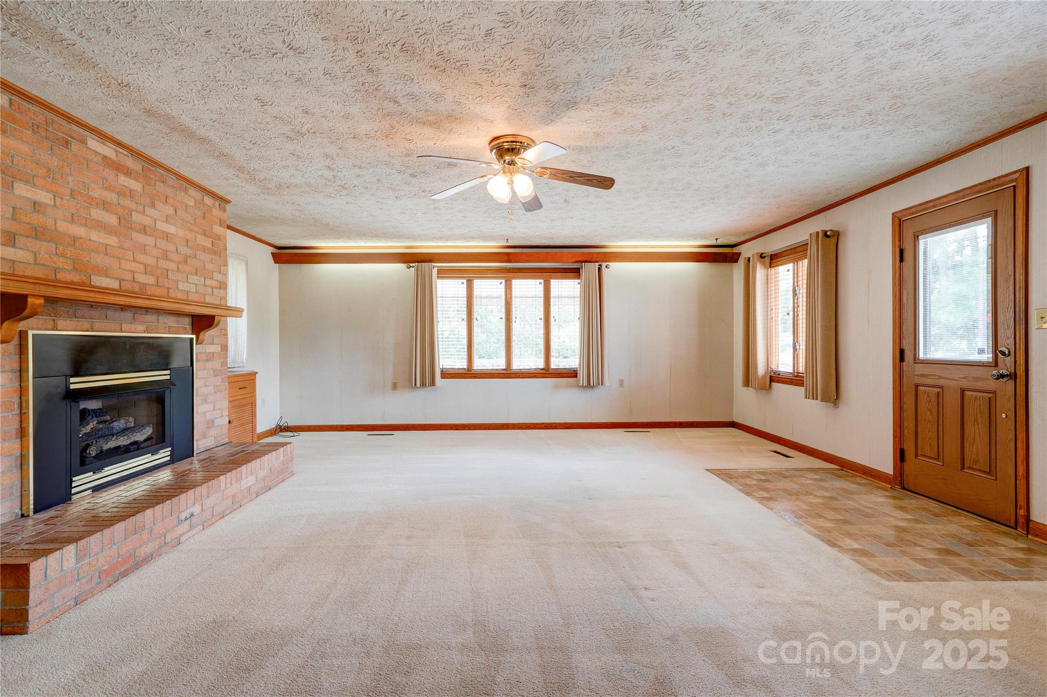 1400 N Post Road