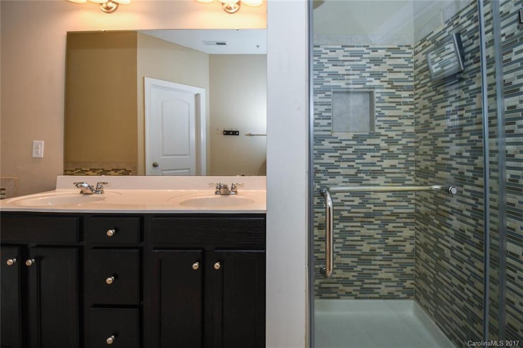 Riviera - Residential