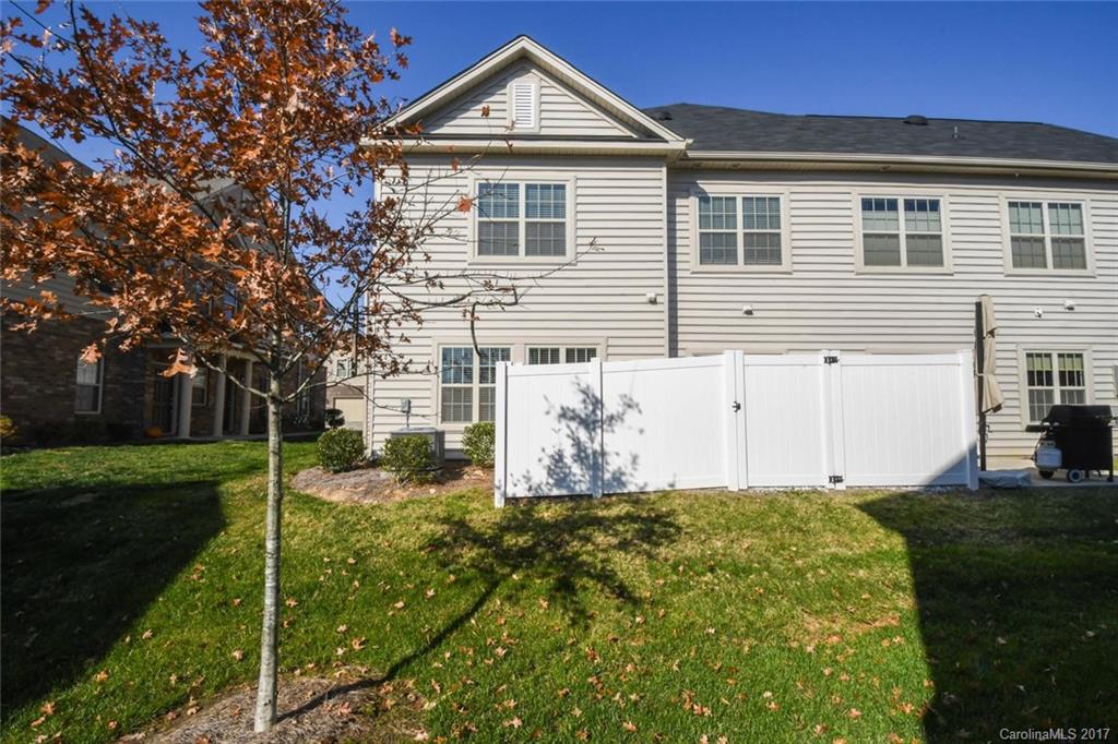 Riviera - Residential