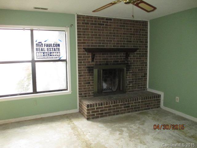 Brookside Townhouses - Residential