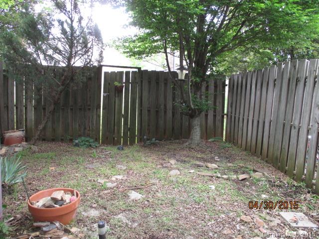 Brookside Townhouses - Residential