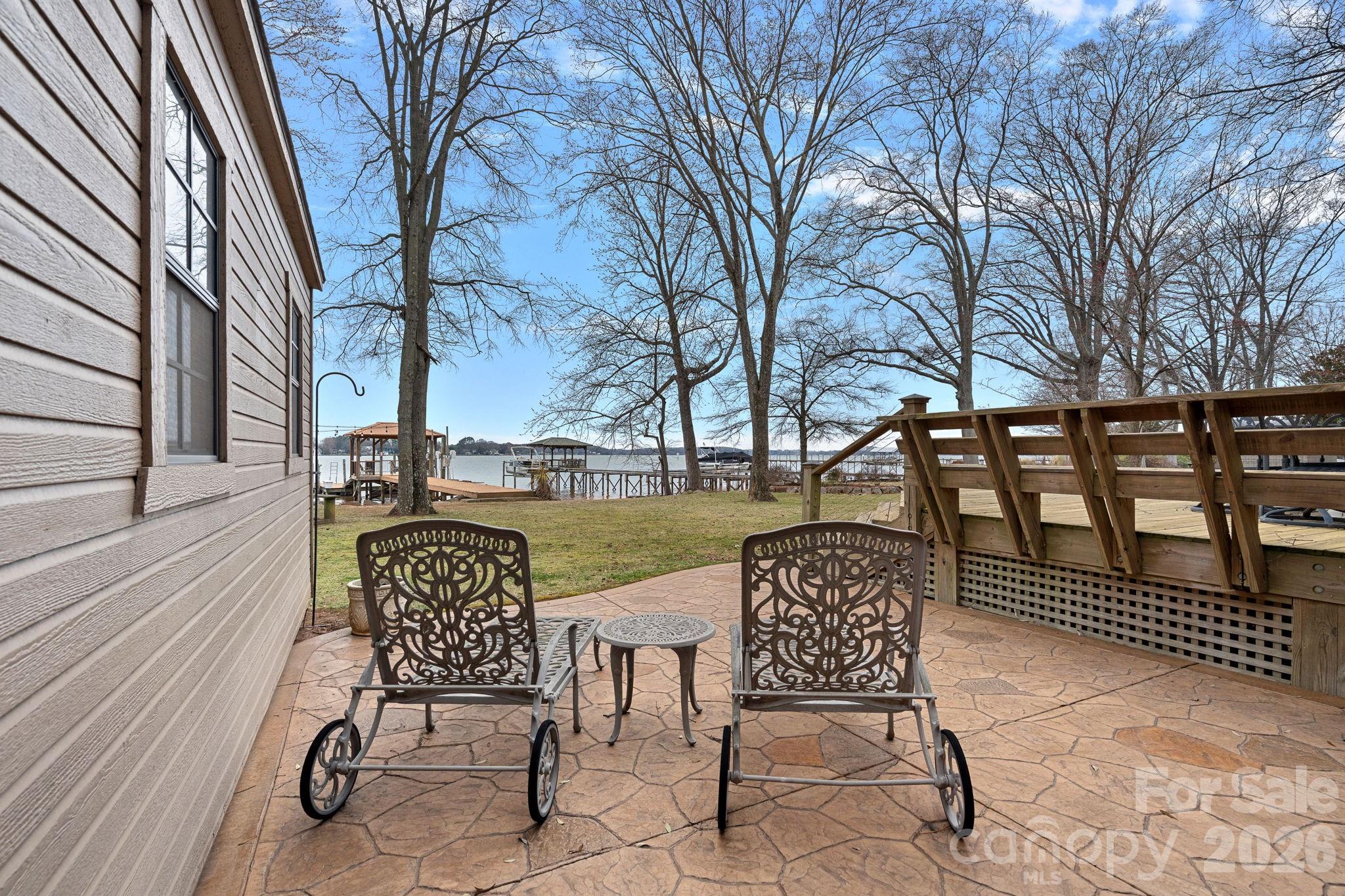 Nantz Shores - Residential