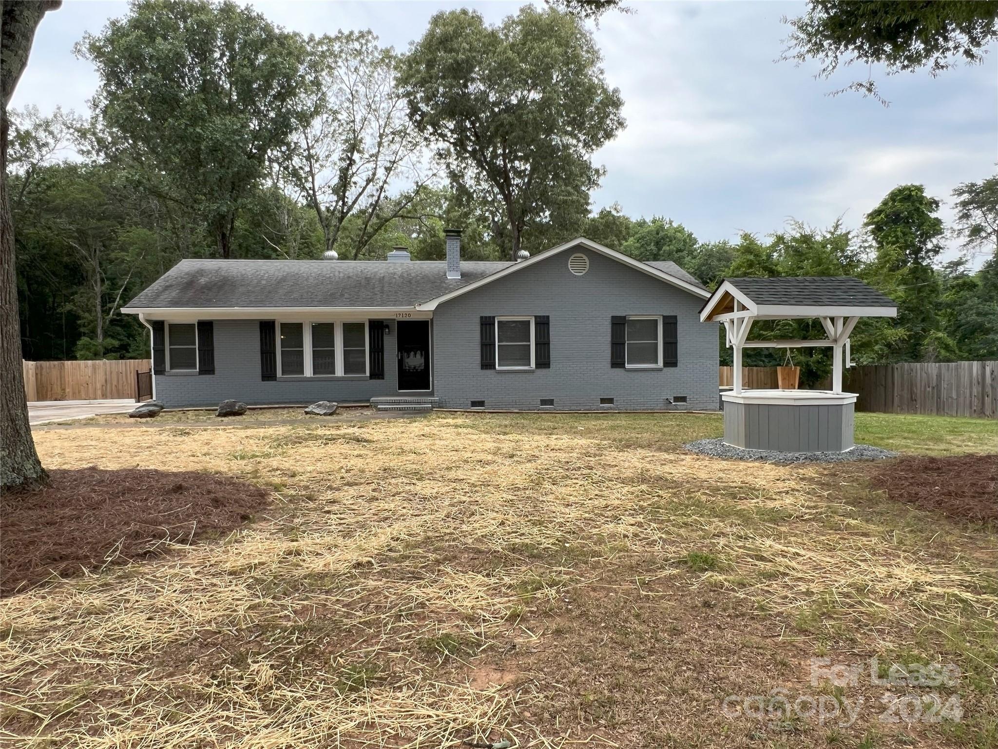 River Lure - Residential Lease