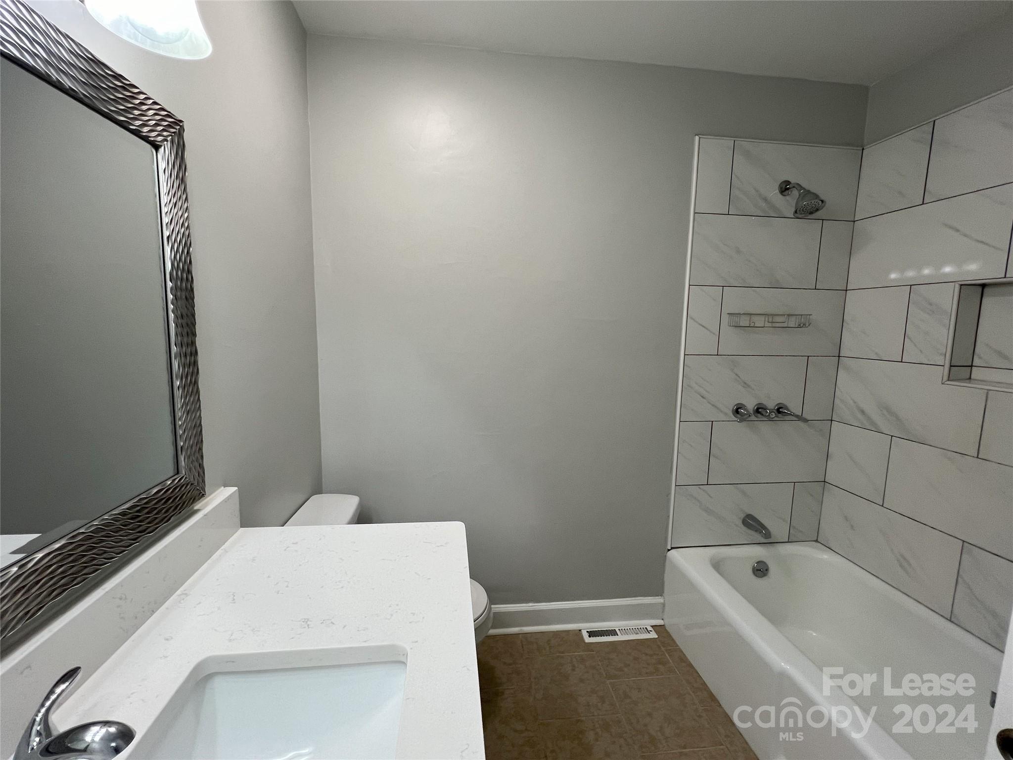 River Lure - Residential Lease