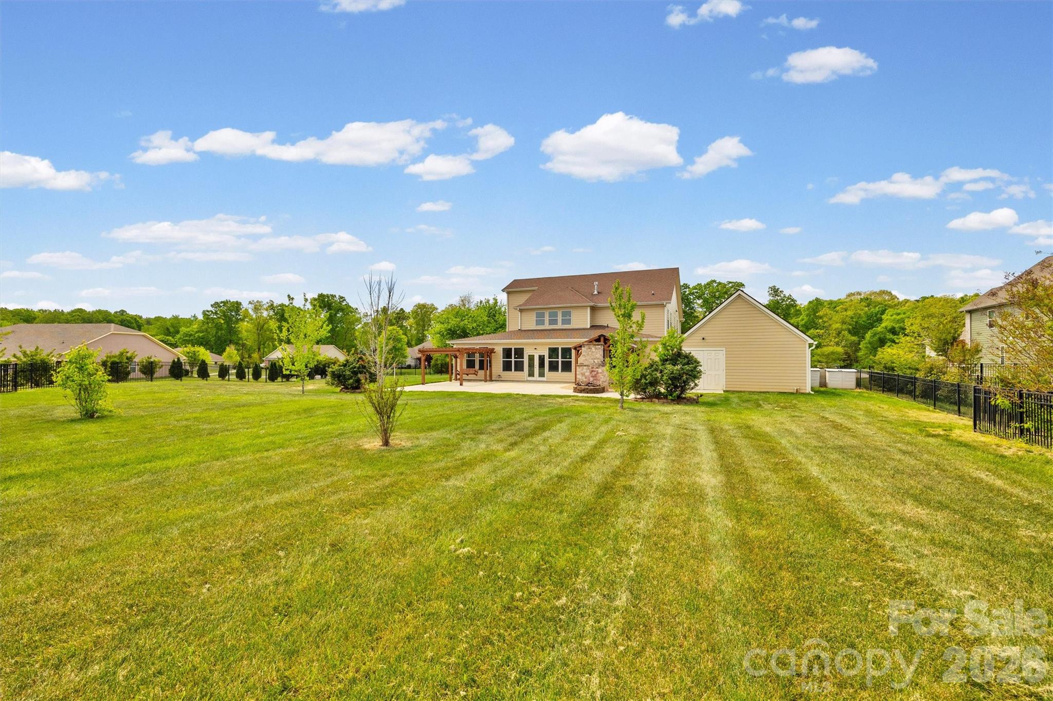 Candella - Residential