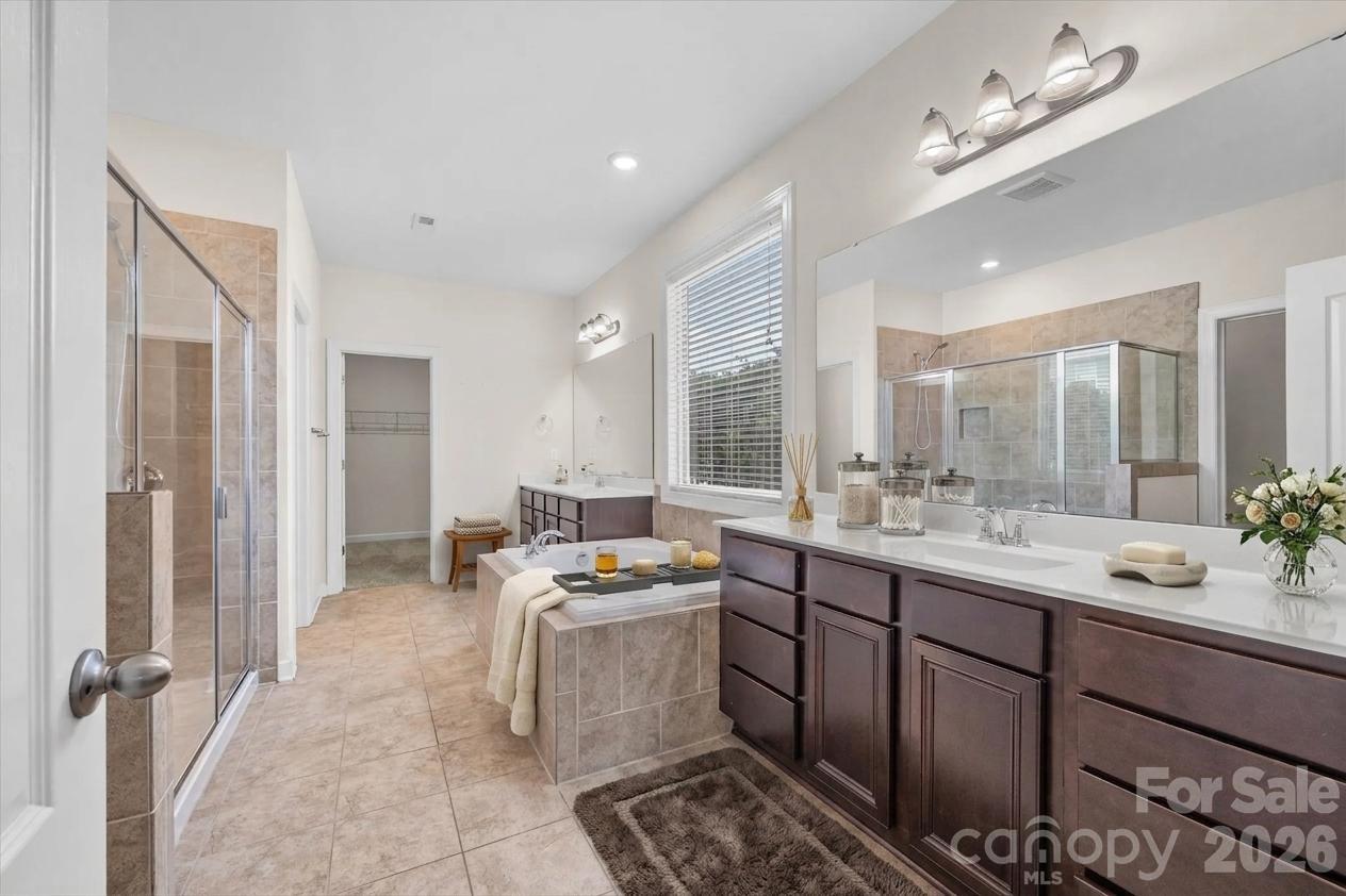 Candella - Residential