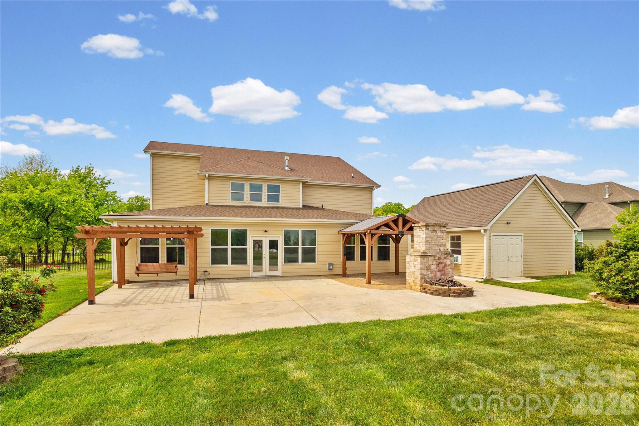 Candella - Residential