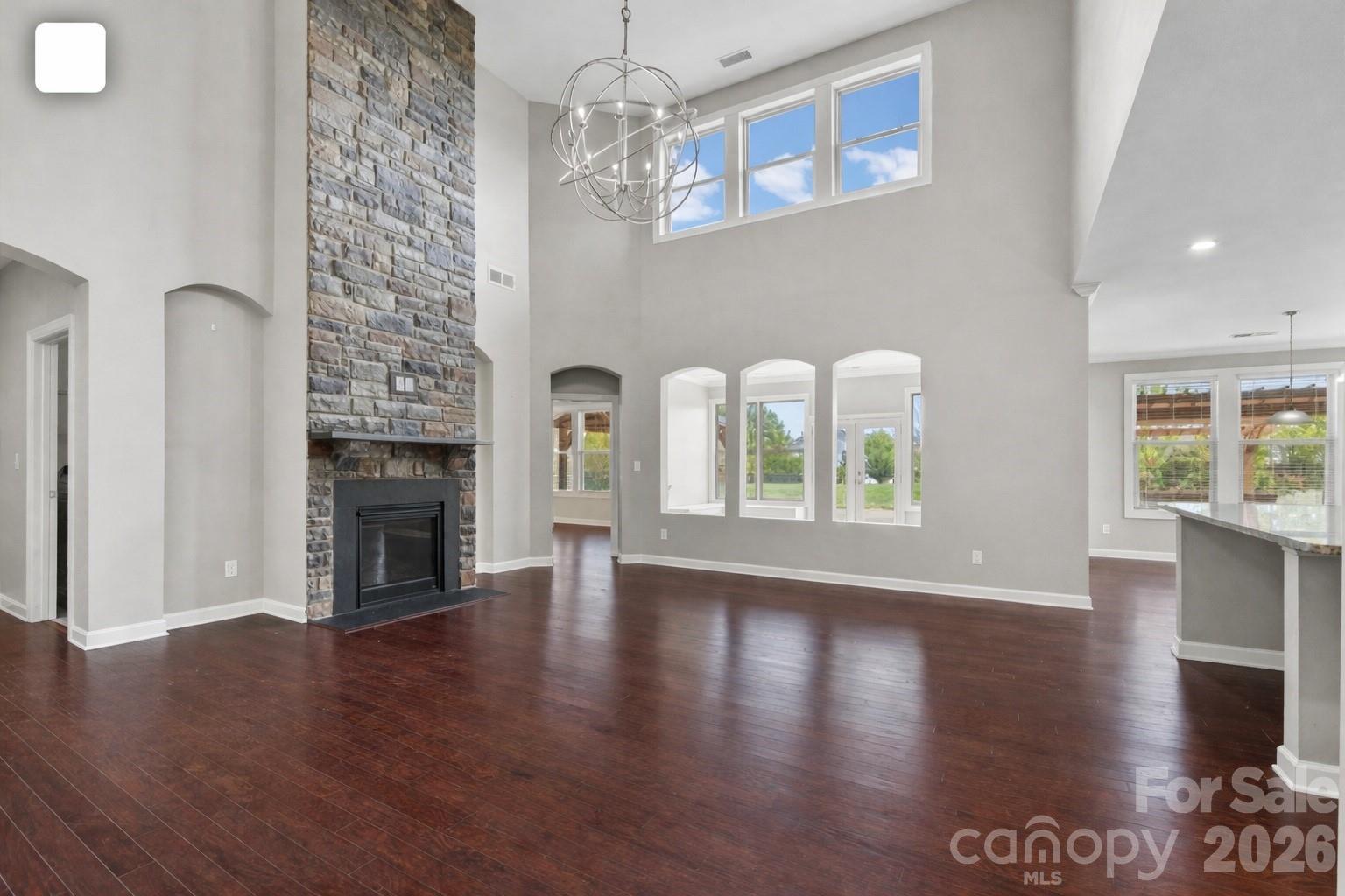 Candella - Residential