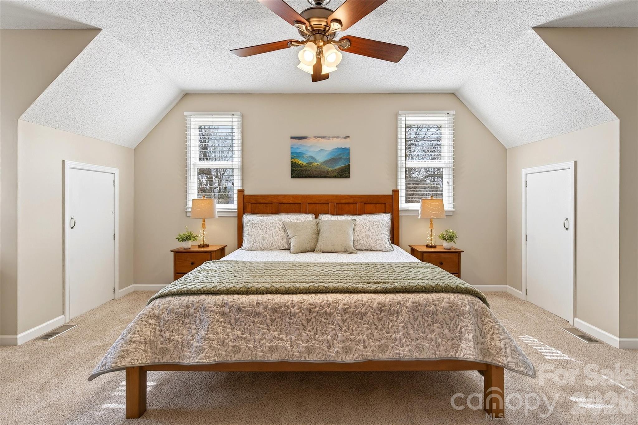 Gateway Mountain - Residential