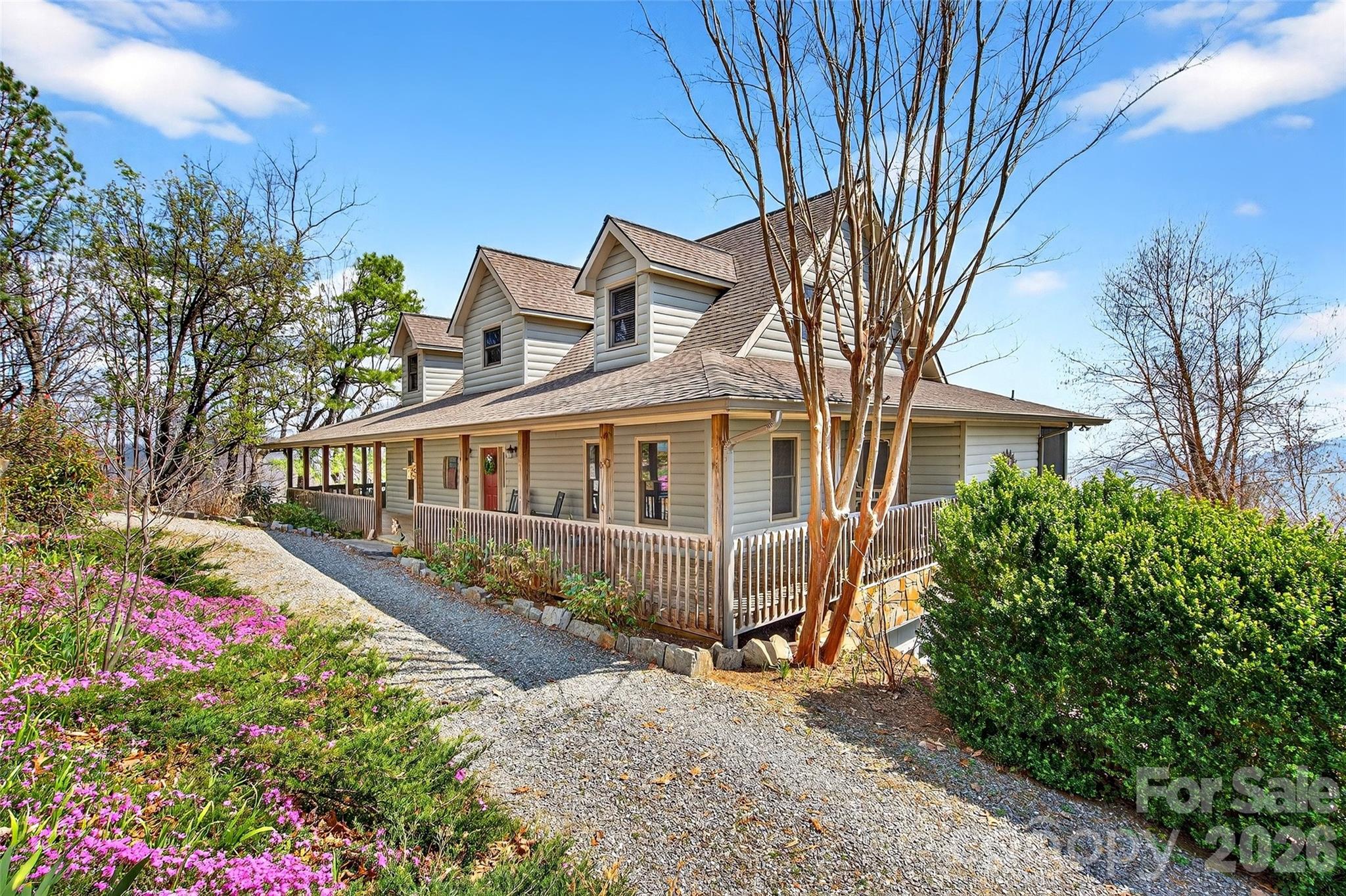 Gateway Mountain - Residential