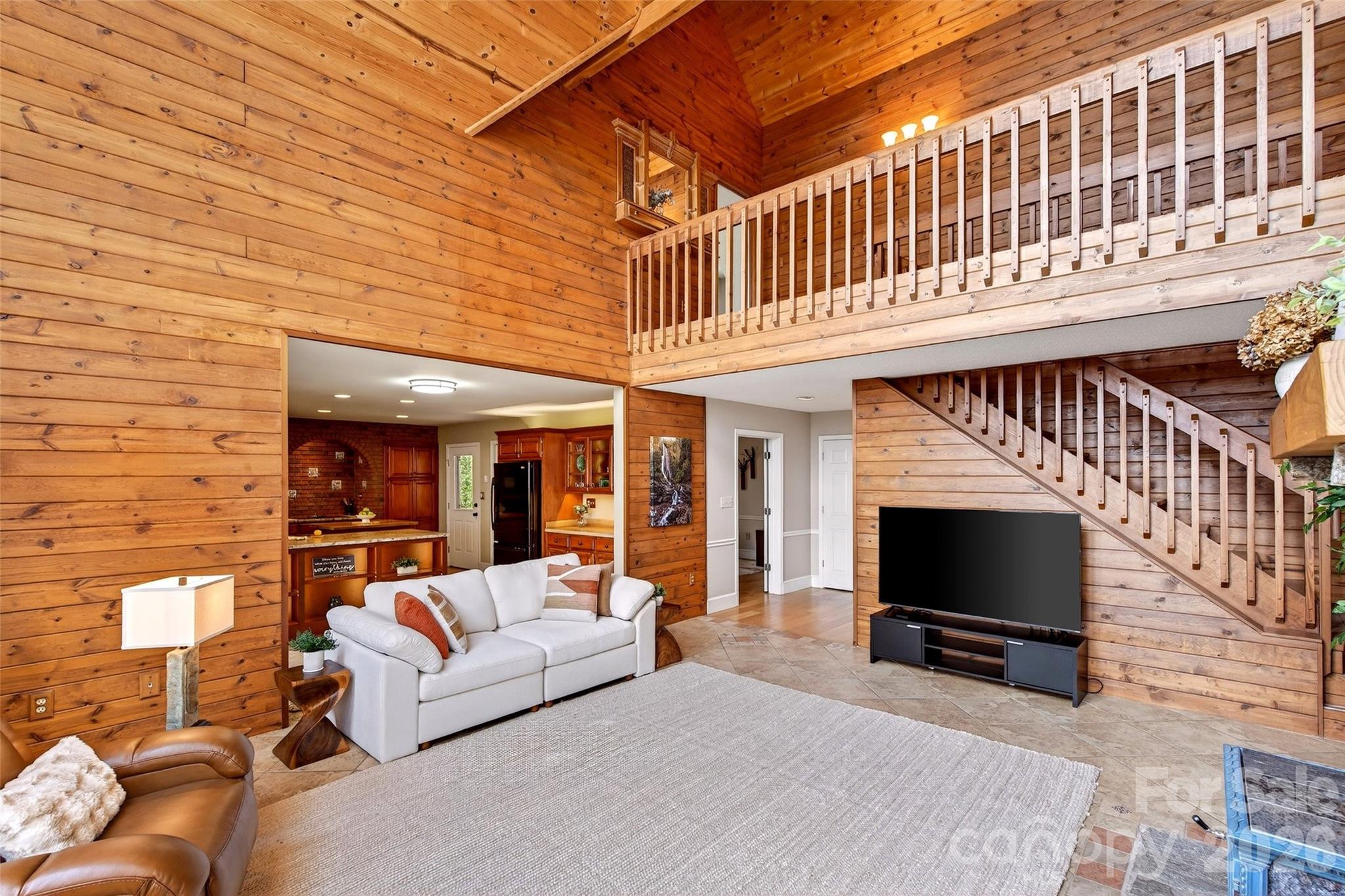 Gateway Mountain - Residential