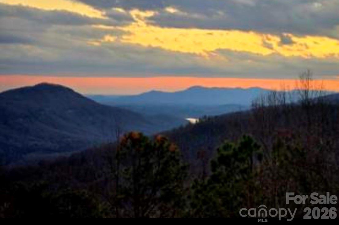 Gateway Mountain - Residential