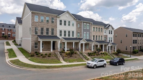 Photo of 13924 Winmau Lane #10, Huntersville, NC 28078 (MLS # 4416163)