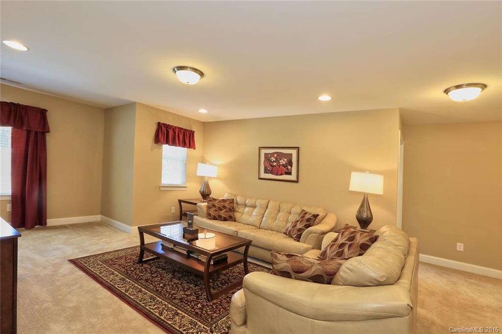 Mill Creek Falls - Residential