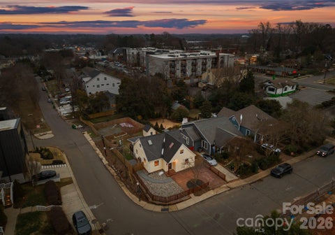 Photo of 1424 Nandina Street, Charlotte, NC 28205 (MLS # 4337153)