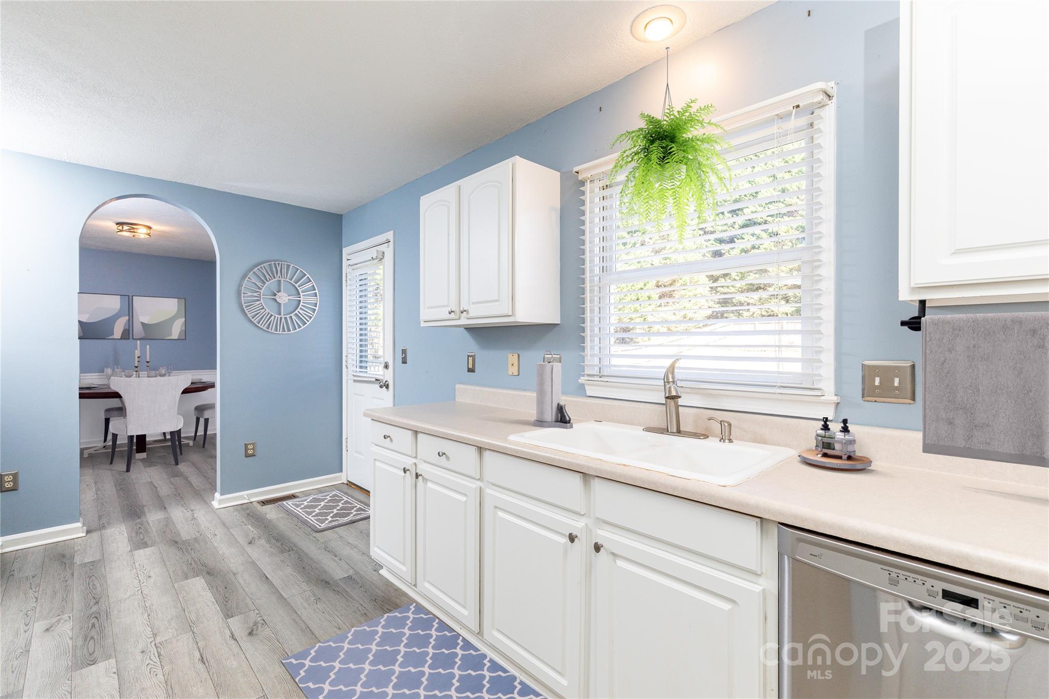 Maple Crest - Residential