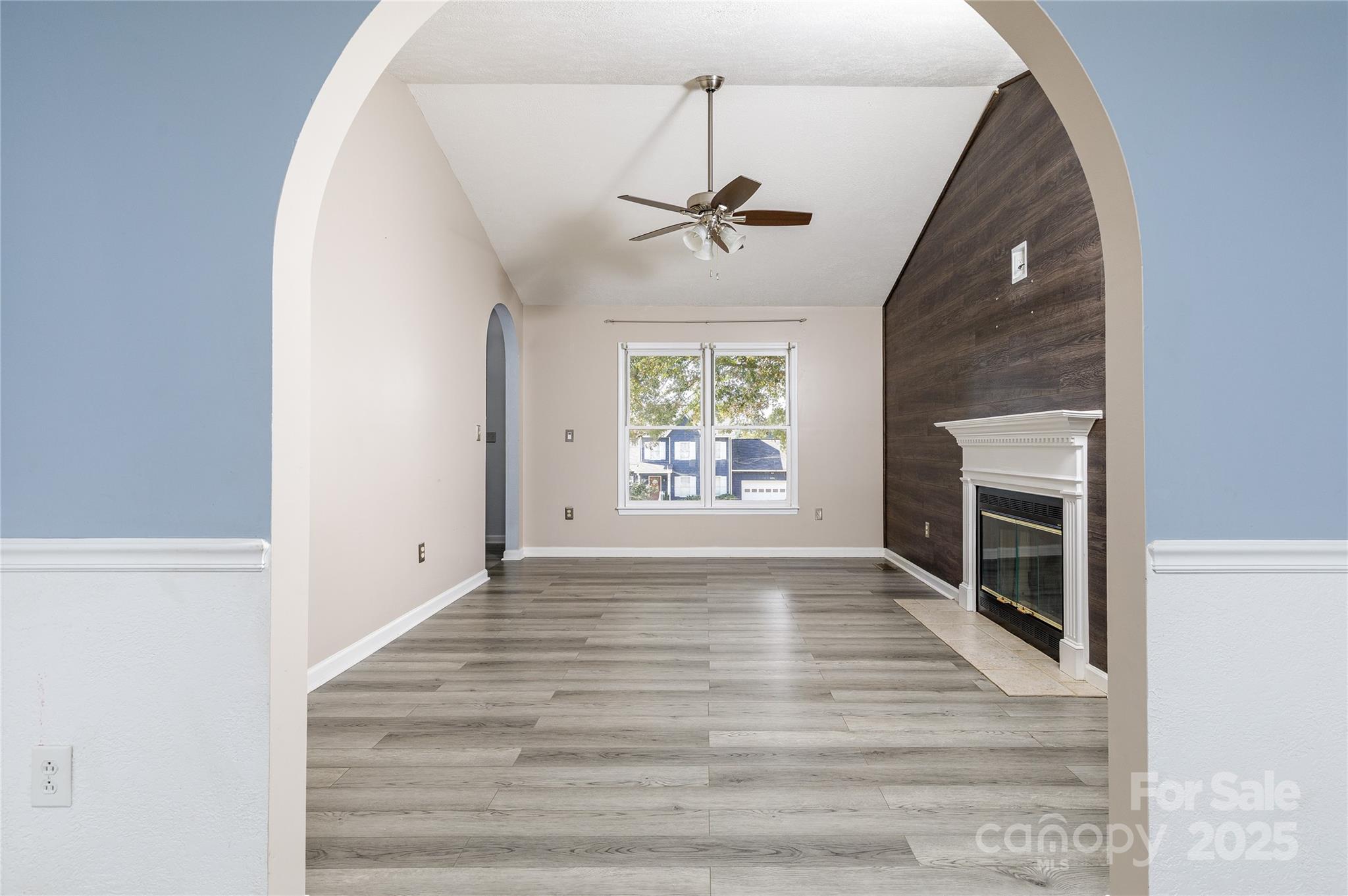 Maple Crest - Residential