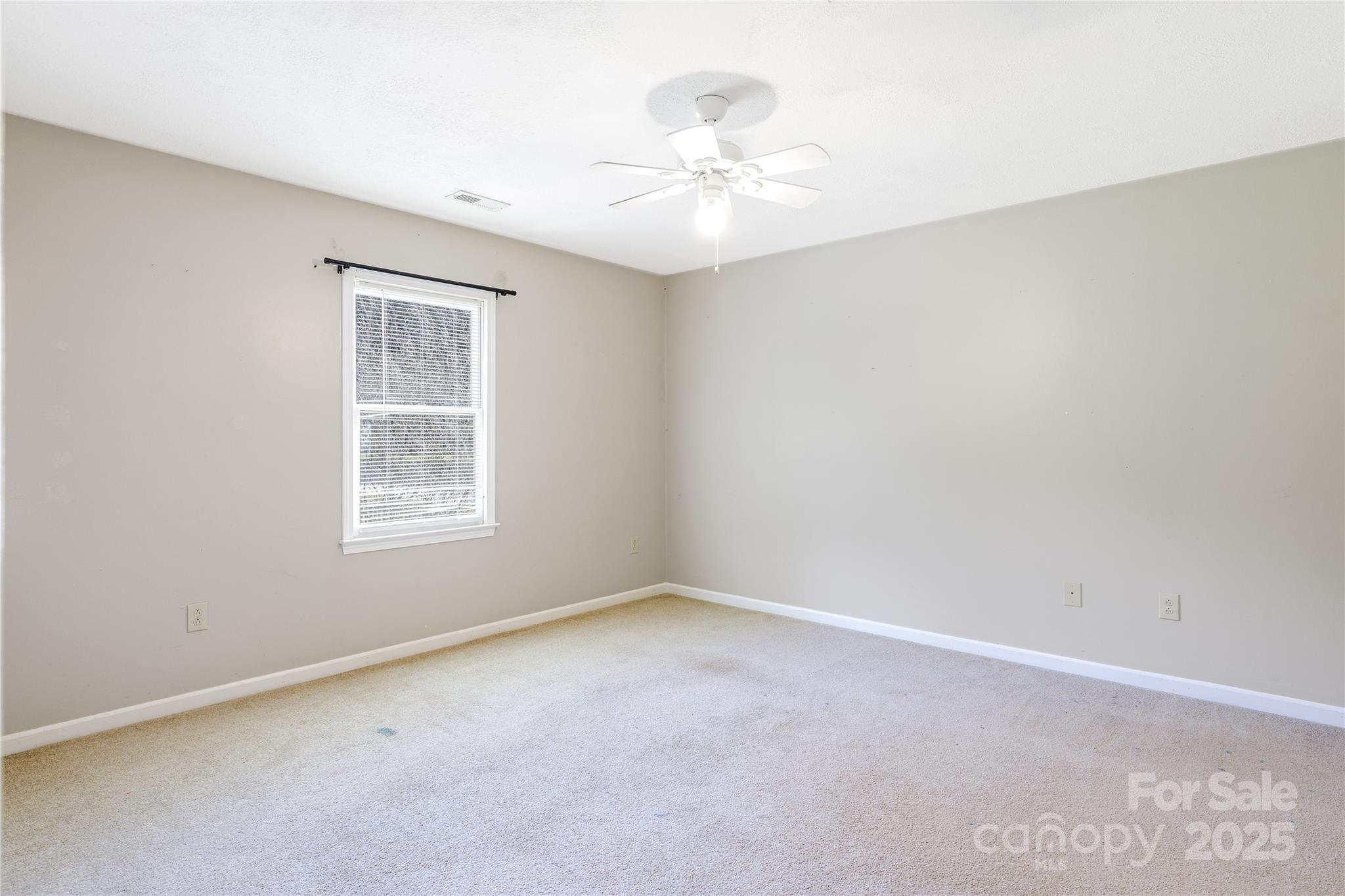 Maple Crest - Residential