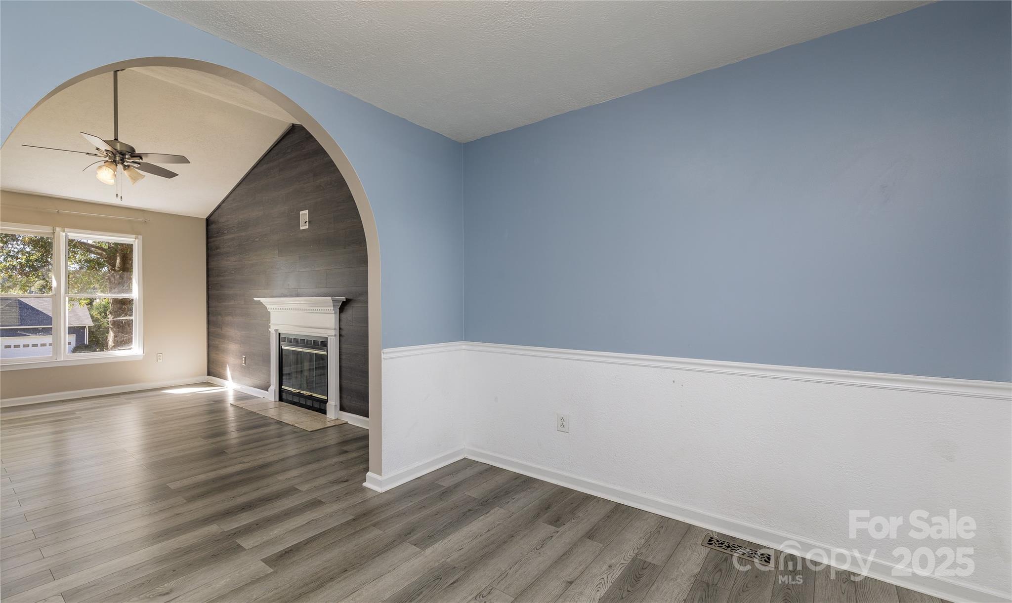 Maple Crest - Residential
