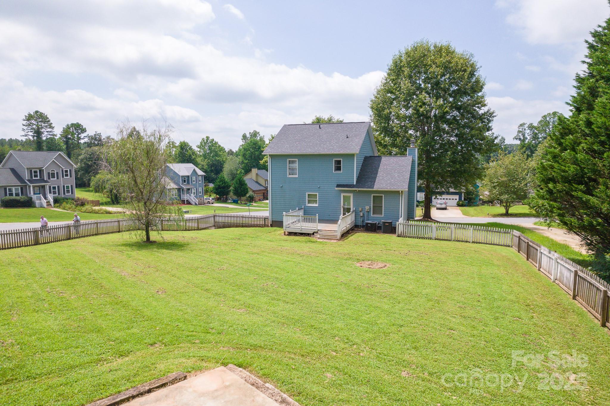 Maple Crest - Residential