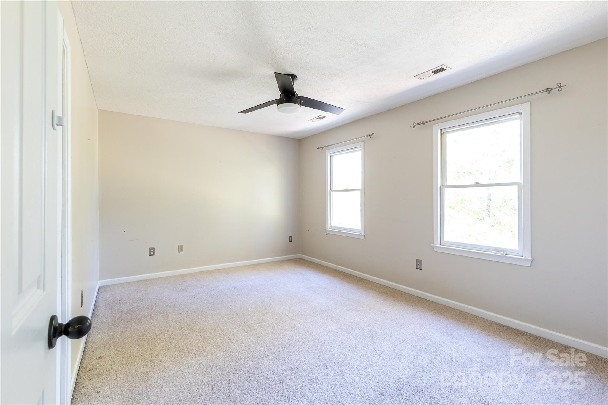 Maple Crest - Residential