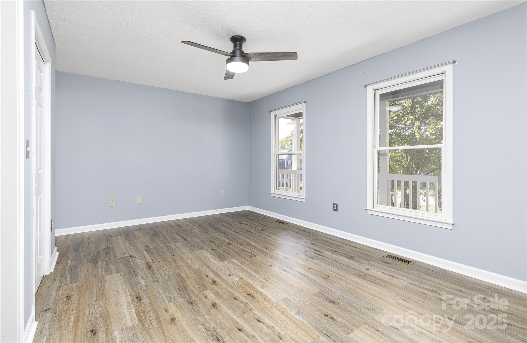 Maple Crest - Residential