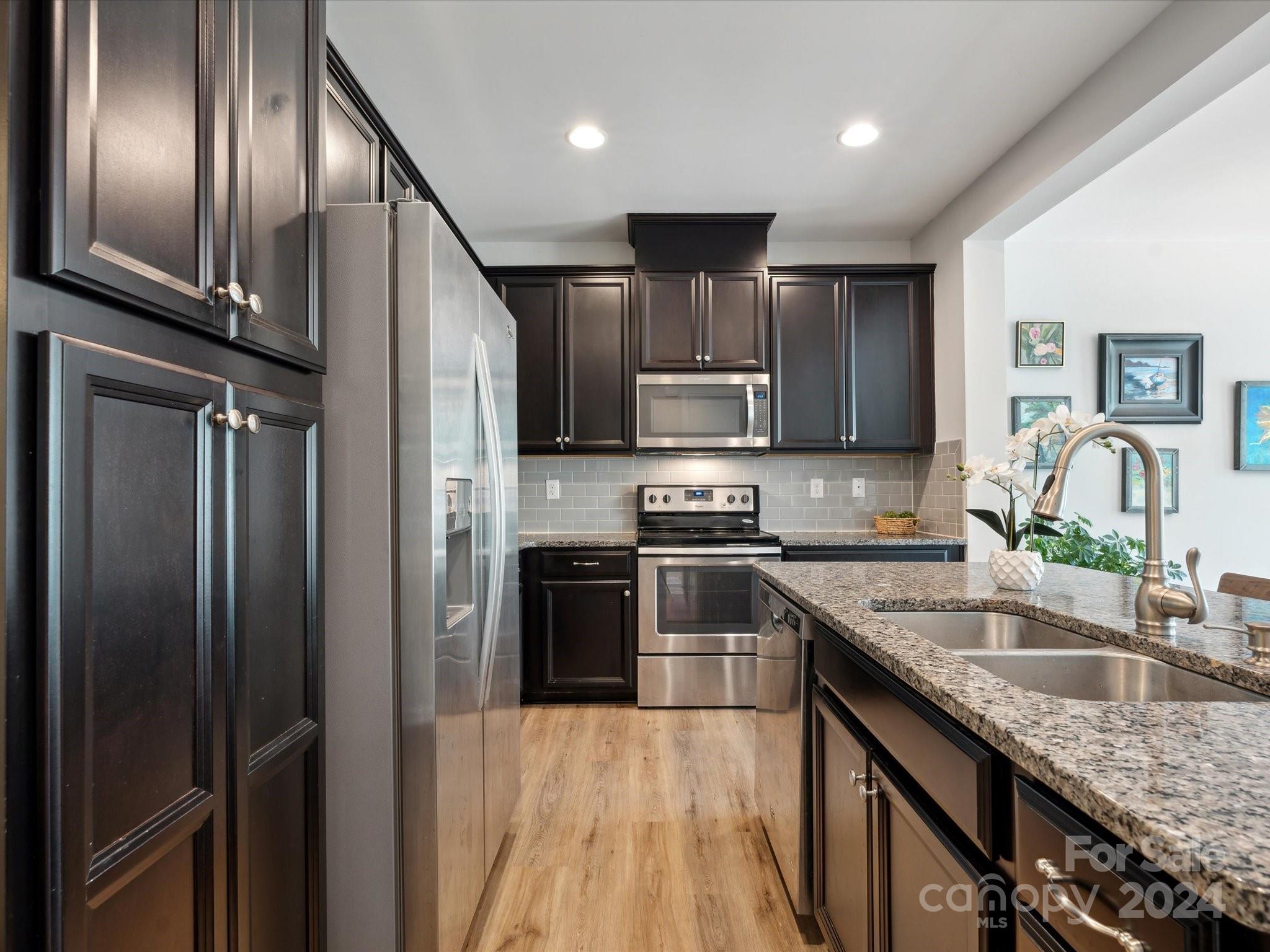 Ayrshire Townhomes - Residential